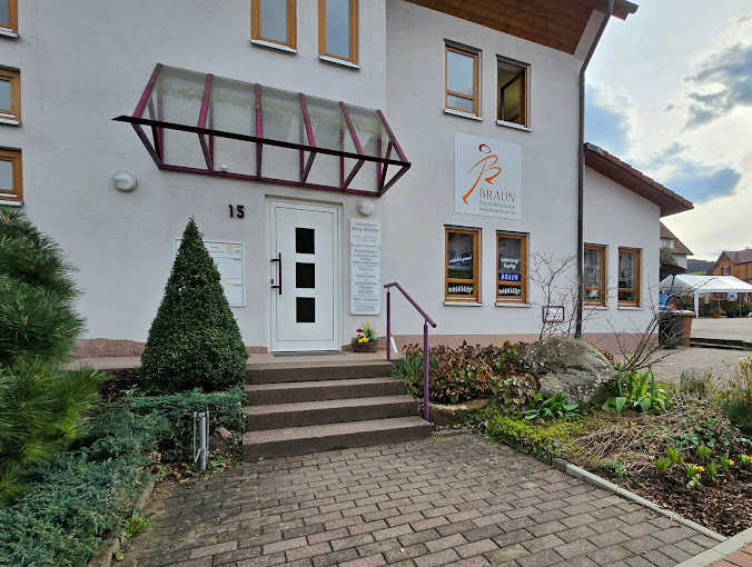 Kleine Einzelpraxis im Schwarzwald – Bild 2